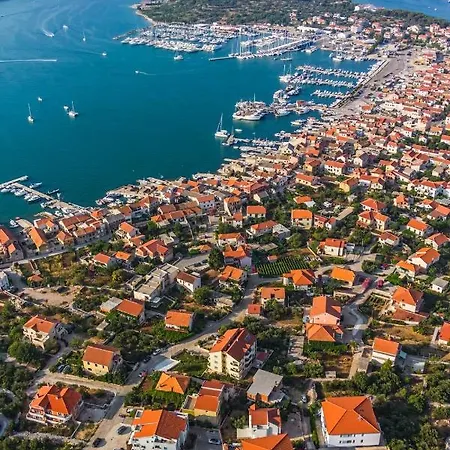 In With Sea View, Balcony, Air Conditioning, Wifi Apartment *