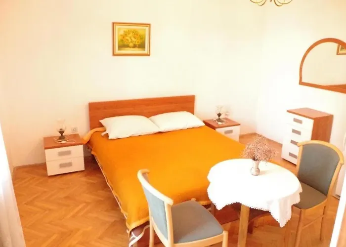 In With Sea View, Balcony, Air Conditioning, Wifi Tisno