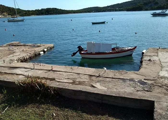 In With Sea View, Balcony, Air Conditioning, Wifi